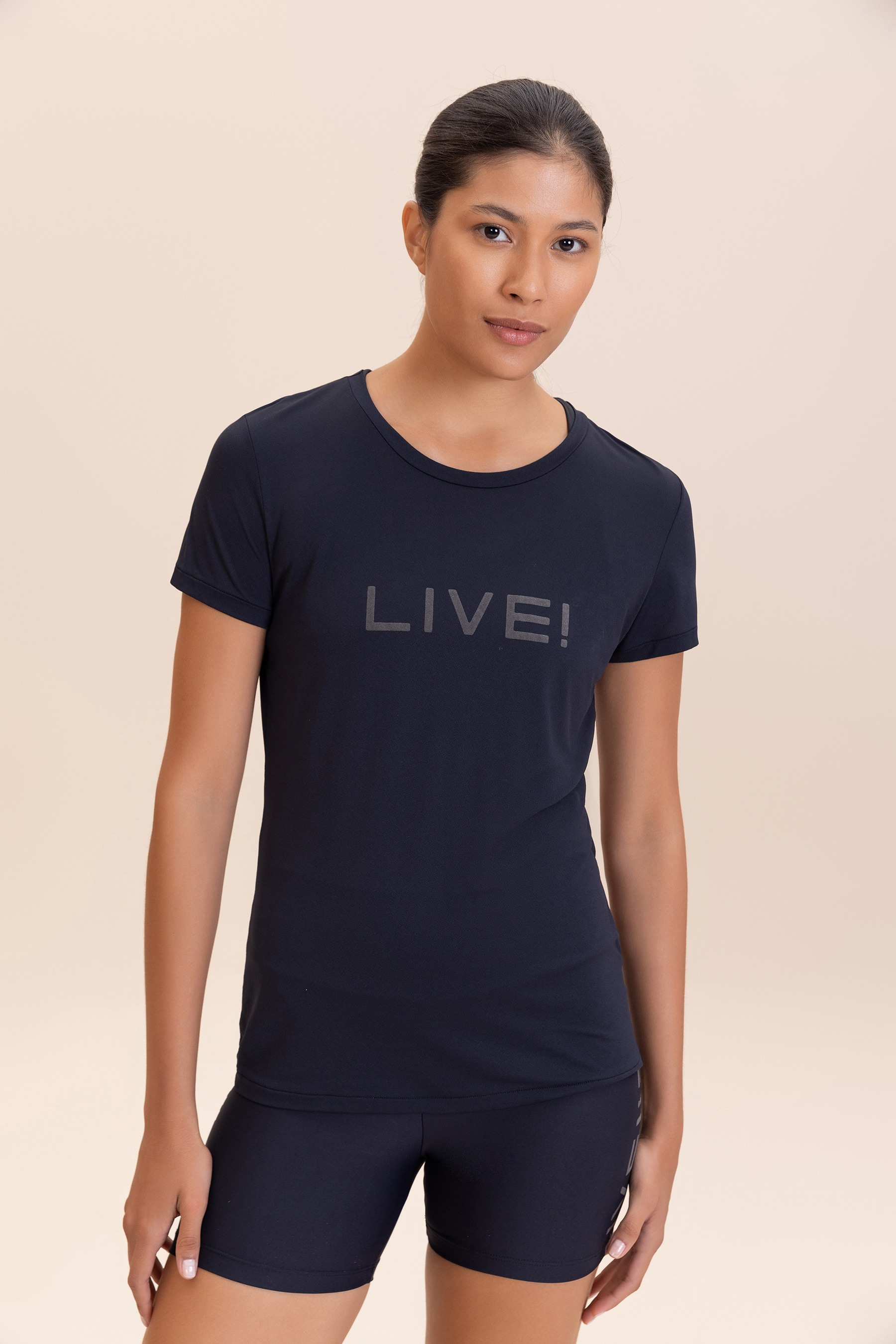 Camiseta LIVE Comfort Branco e Preto Cor:Preto;Tamanho:P