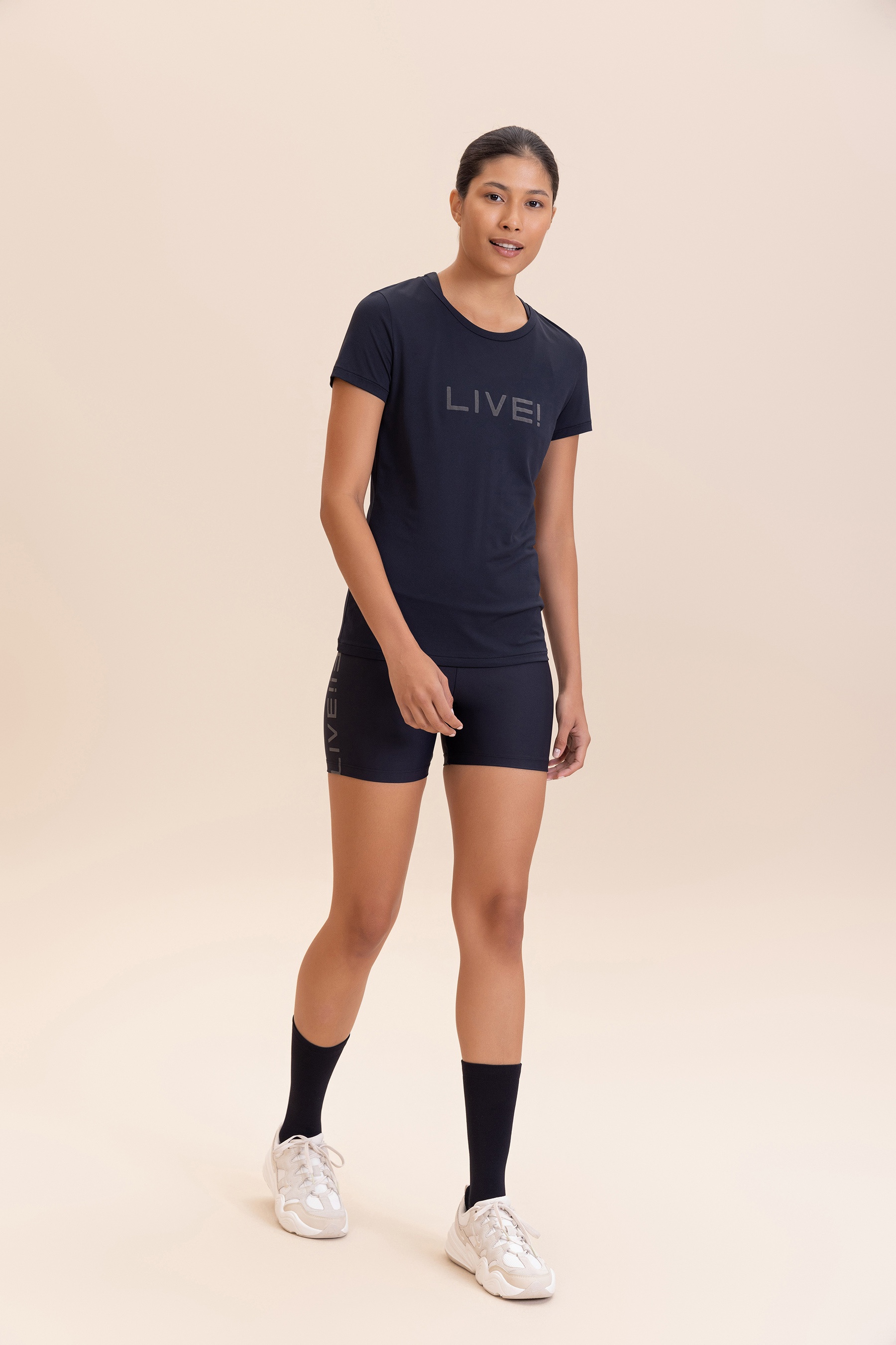 Camiseta LIVE Comfort Branco e Preto Cor:Preto;Tamanho:P 4