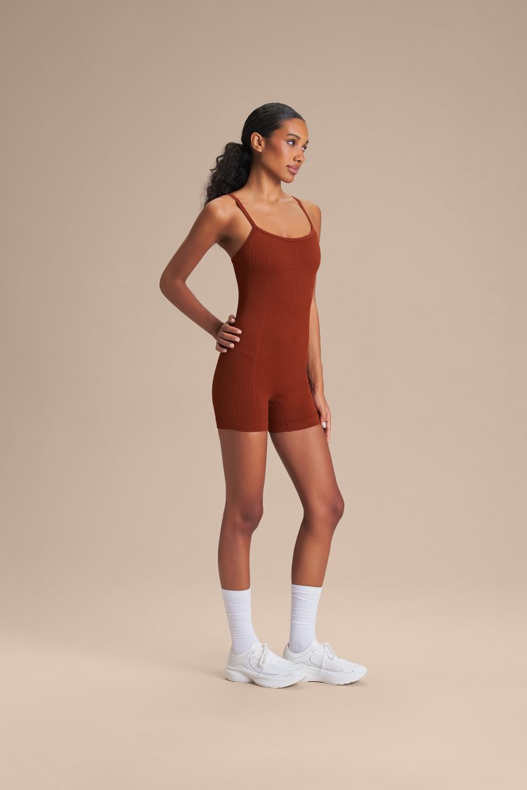 Macaquinho Short Seamless Knit 2
