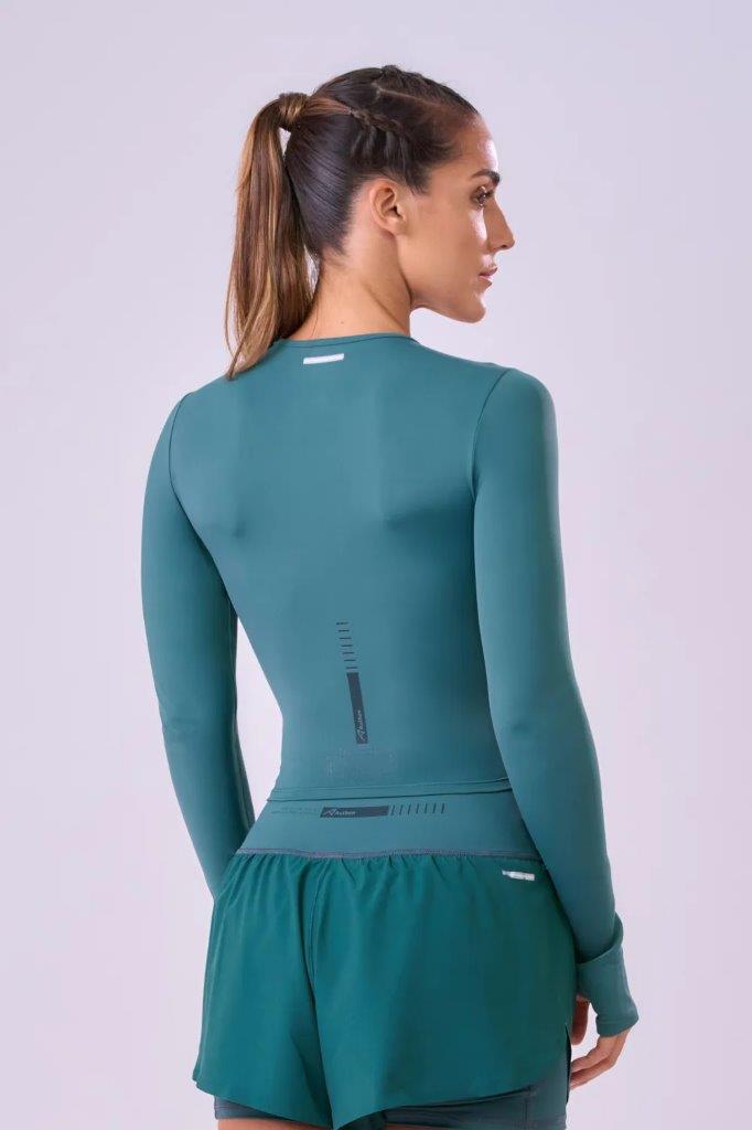 Camiseta Cropped Signature Samba Manga Longa Feminina 2