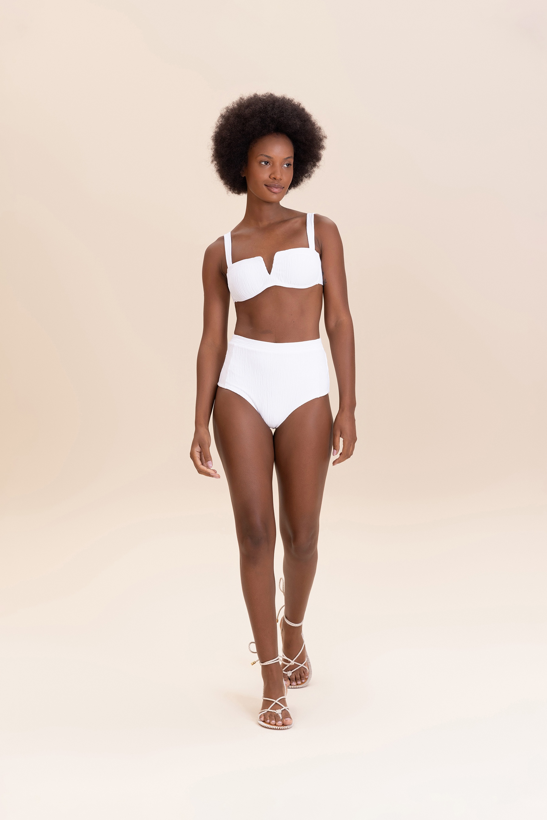 Tanga Hot Pant Curl 5