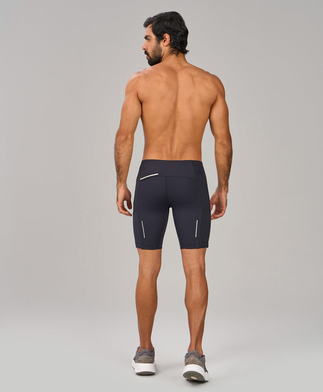 BERMUDA COMPRESSAO COM BOLSOS MASC 2