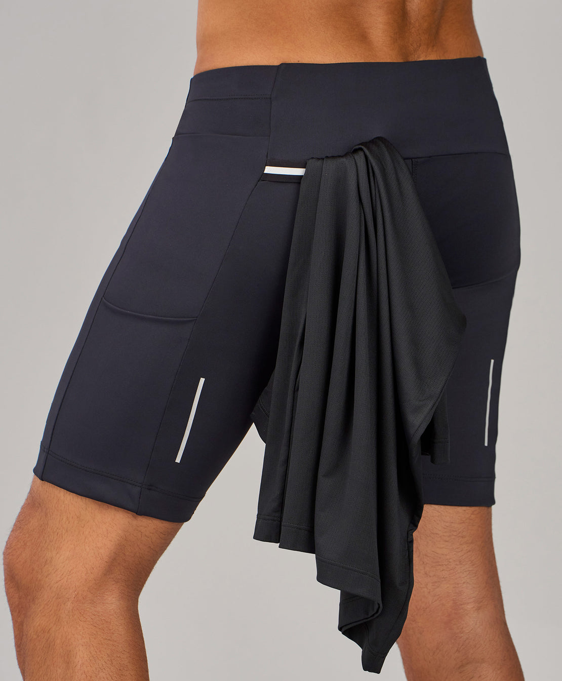 BERMUDA COMPRESSAO COM BOLSOS MASC 5