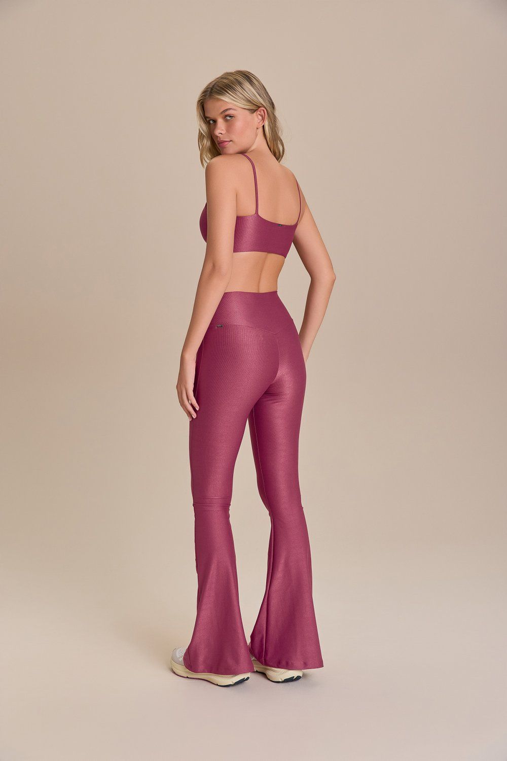 Calca Flare Allure Adaptiv Cor:Fucsia Escuro;Tamanho:M 4