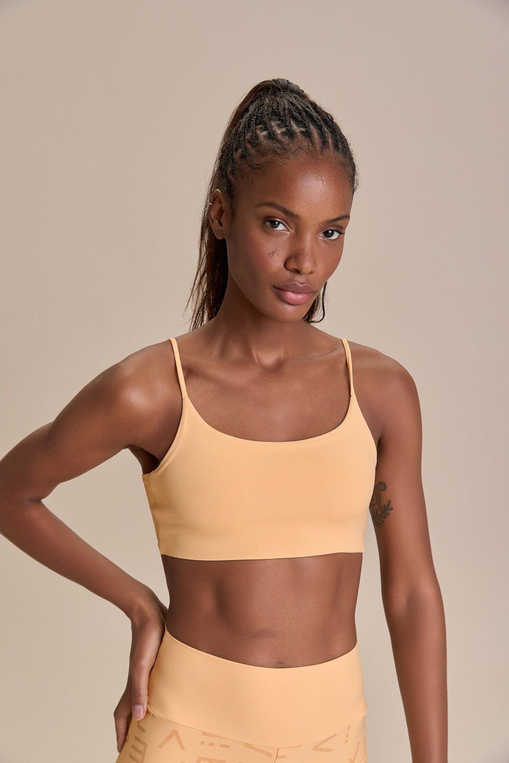 Top Curve Sense Cor:Creme;Tamanho:M 1