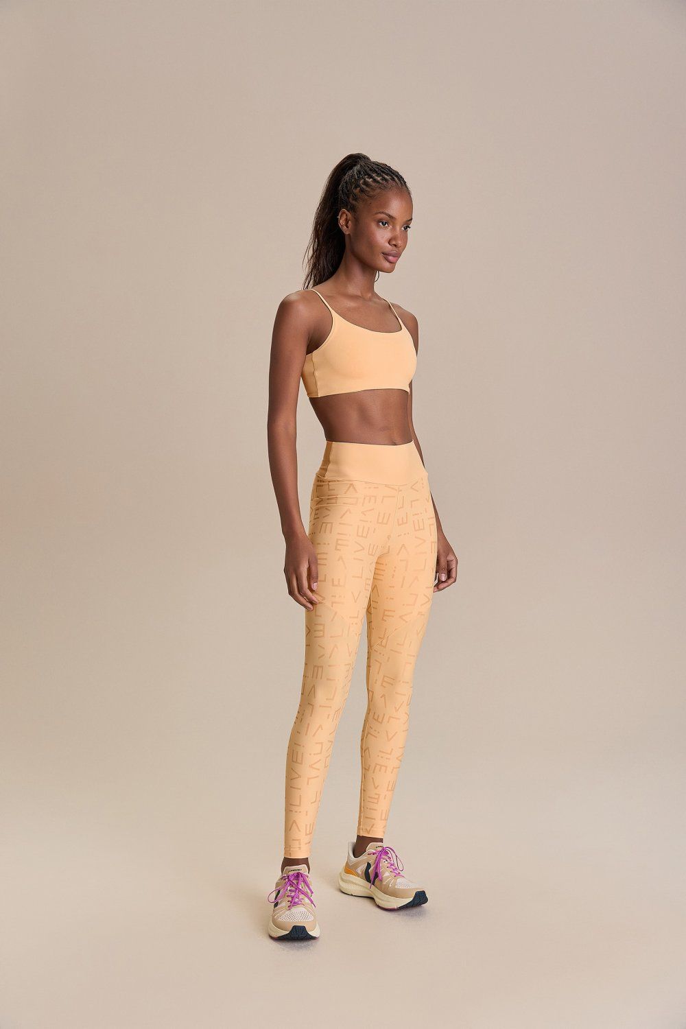 Top Curve Sense Cor:Creme;Tamanho:M 3