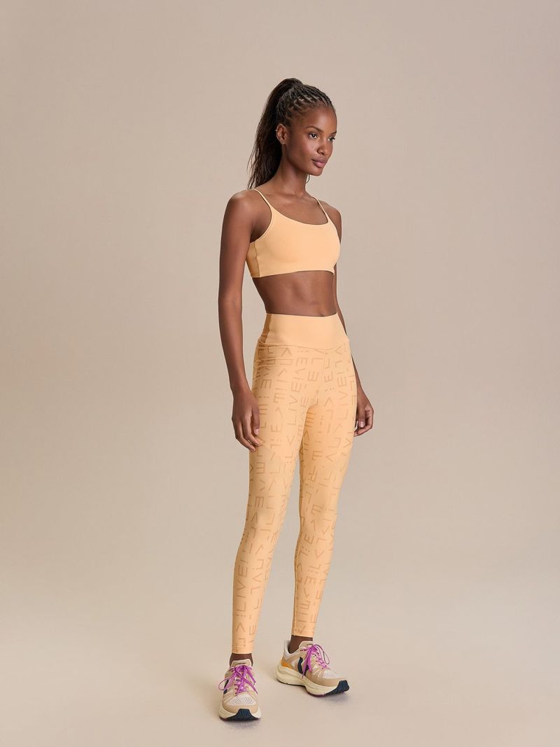 Top Curve Sense Cor:Creme;Tamanho:M 3
