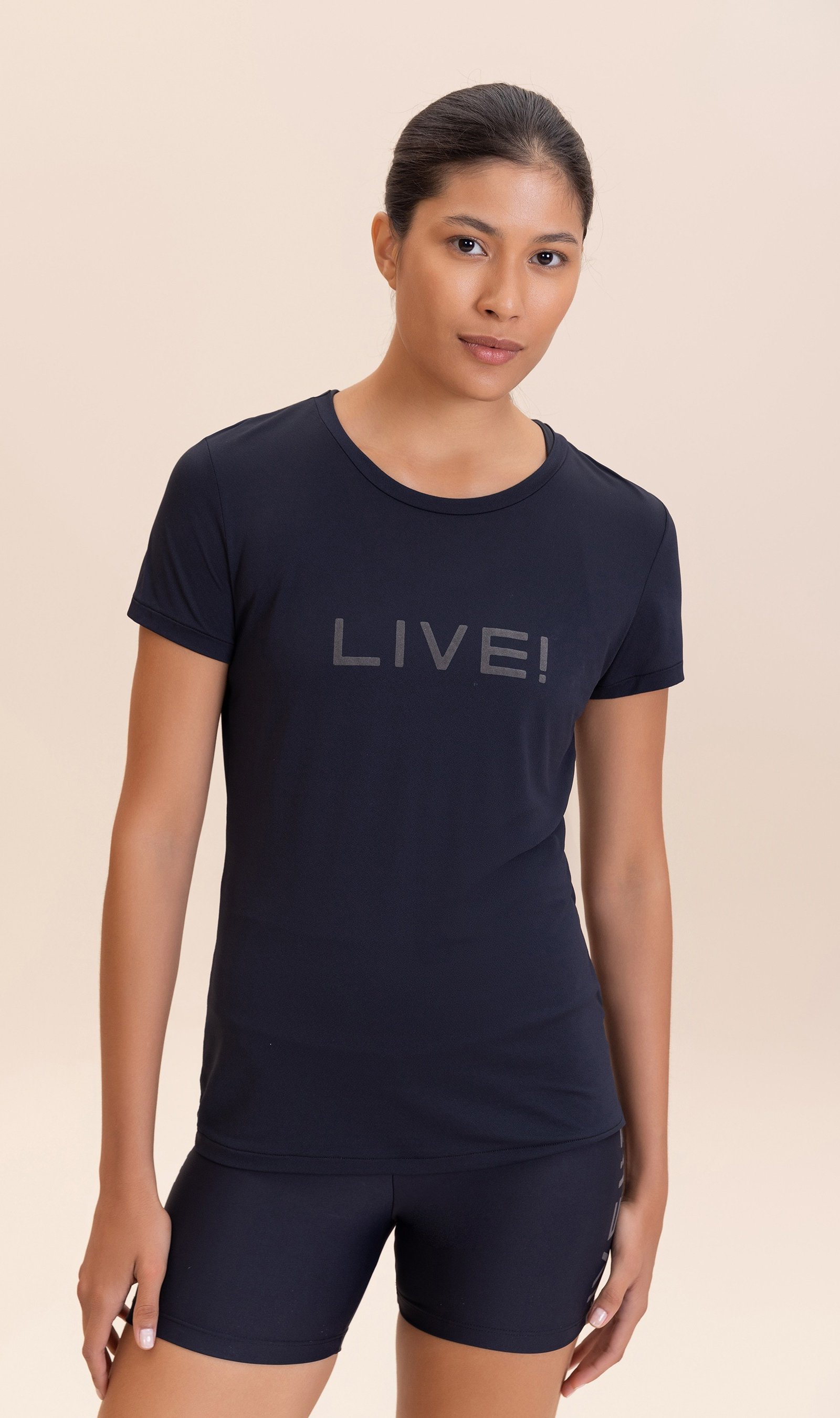 Camiseta LIVE Comfort Branco e Preto Cor:Preto;Tamanho:P