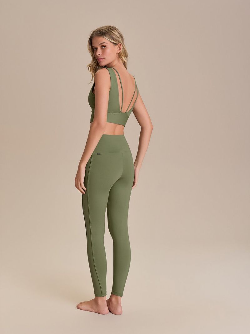 Top V ByNature Cor:Verde;Tamanho:P 3