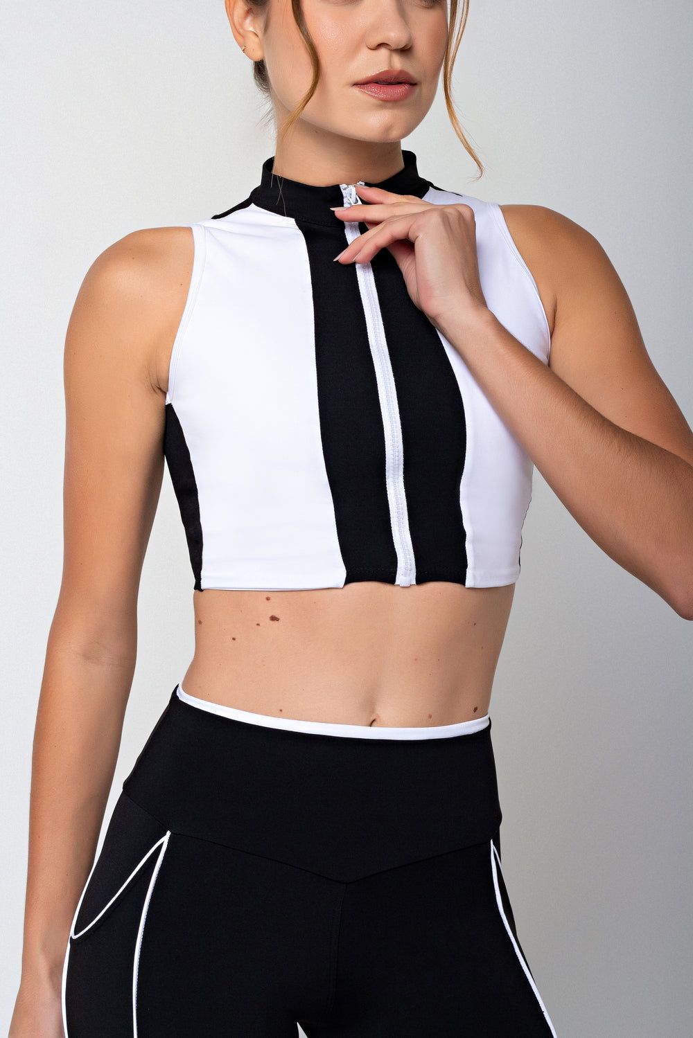 Top Align Cor:Preto/Branco;Tamanho:M 1