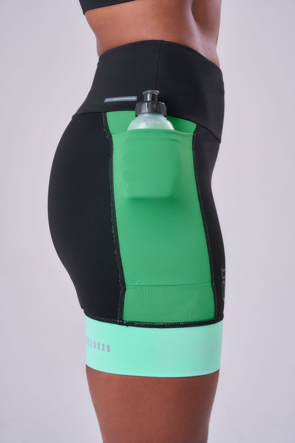 Bermuda Grit Bossa 3 Bolsos 18cm Tricolor Cor:Verde;Tamanho:PP 5