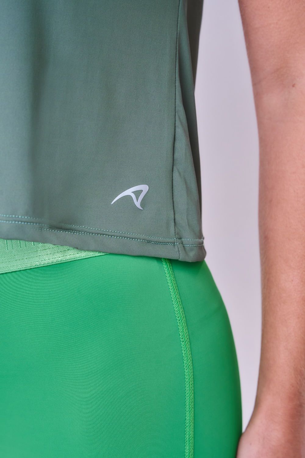 Regata Cropped Keep Cool Cut UV50 Feminina 2