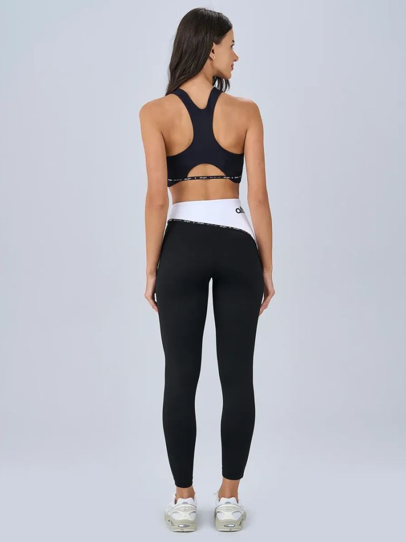 LEGGING RECORTE ASSIMETRICO 3