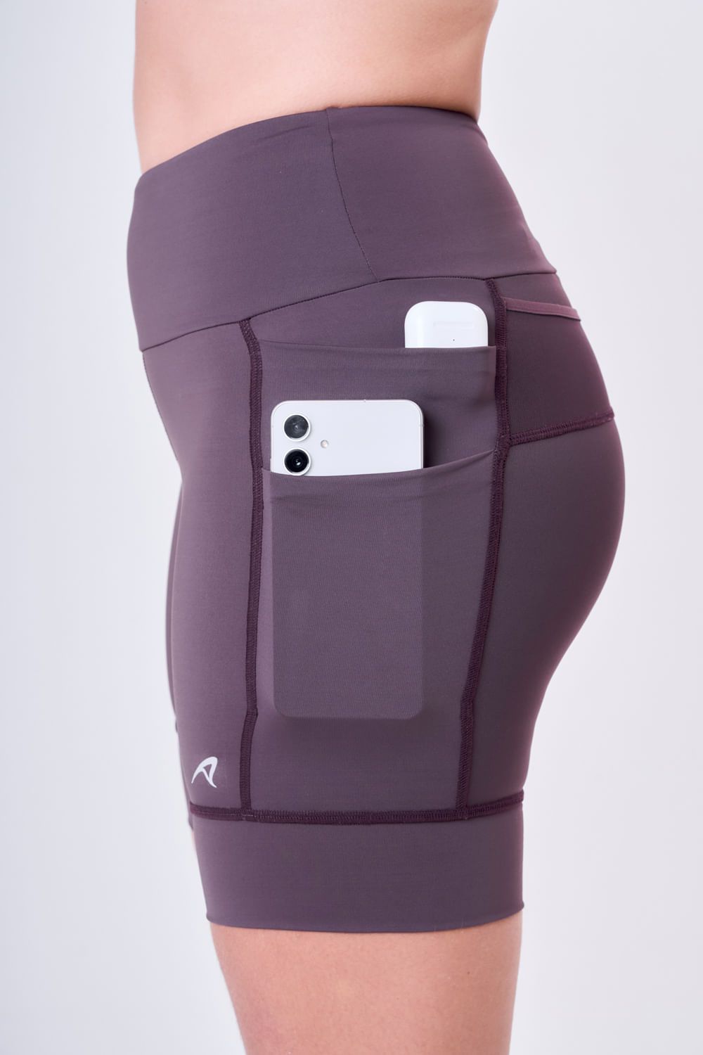 BERMUDA GRIT BOSSA 7 BOLSOS 18CM Cor:Púrpura;Tamanho:PP 6