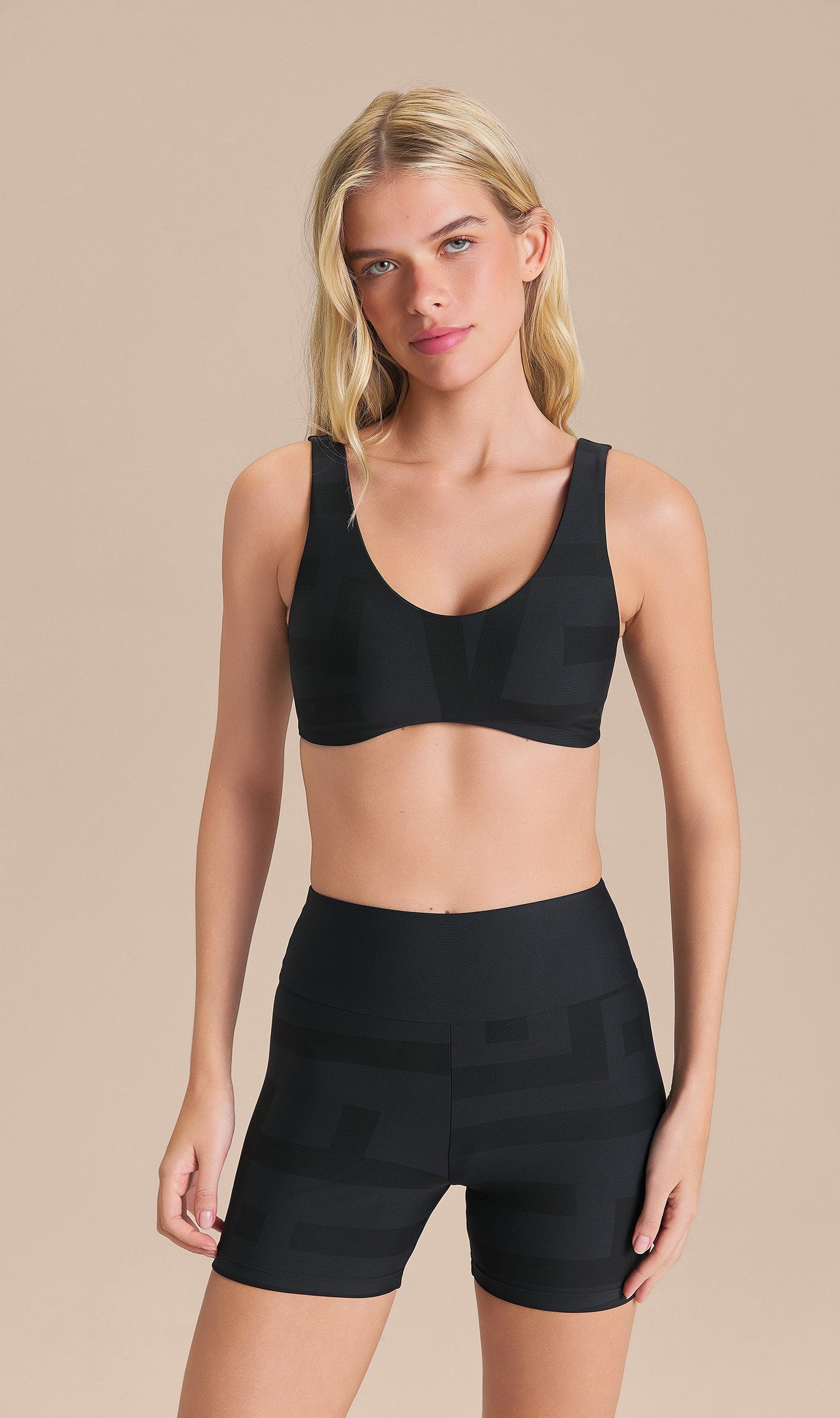 Top Reversible Maxi LIVE Cor:Preto;Tamanho:P