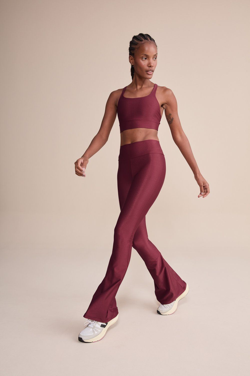 Calca Flare Allure Adaptiv