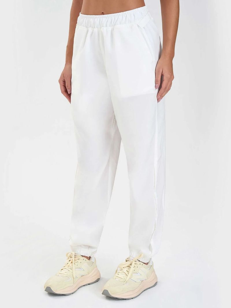 Calça Jogger Bolso e Aberturas Laterais 1