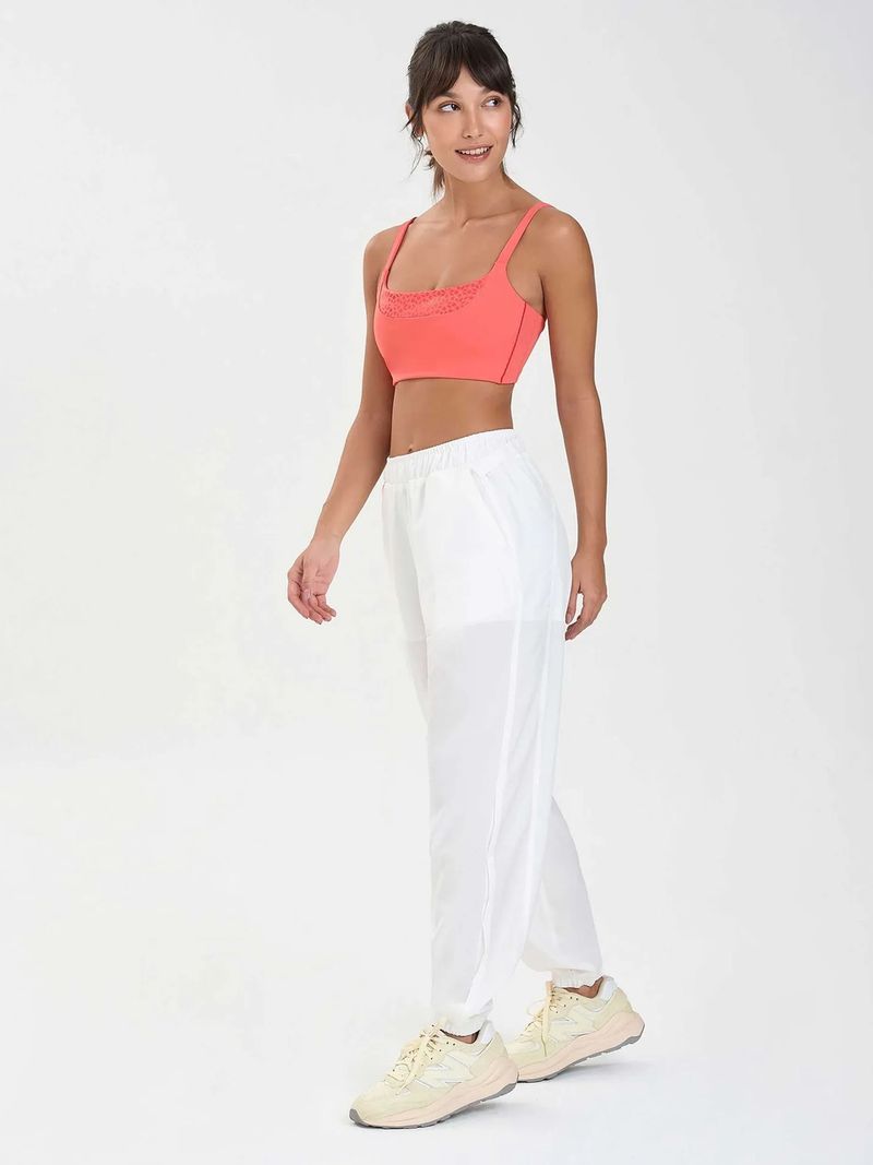 Calça Jogger Bolso e Aberturas Laterais 3
