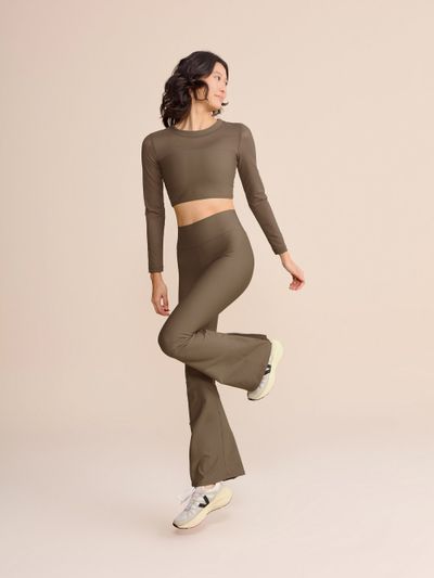 Calca Flare V Zip Tule Core