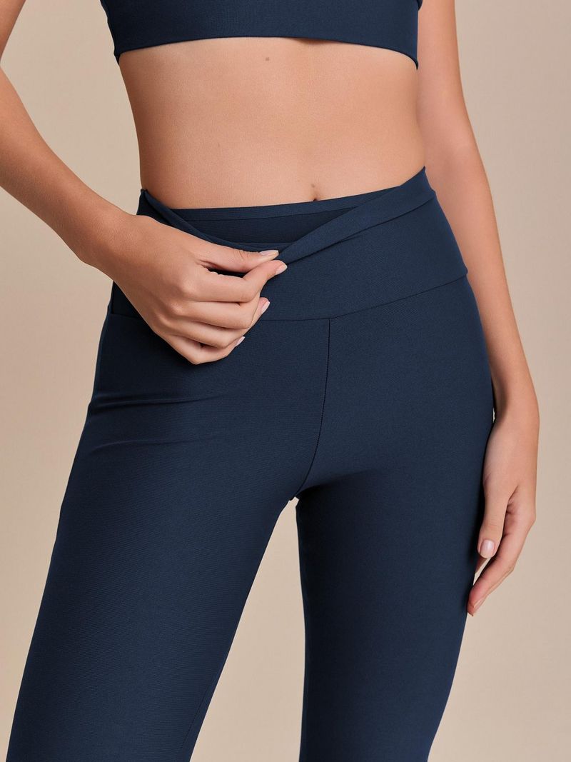 Calca Flare Active 4