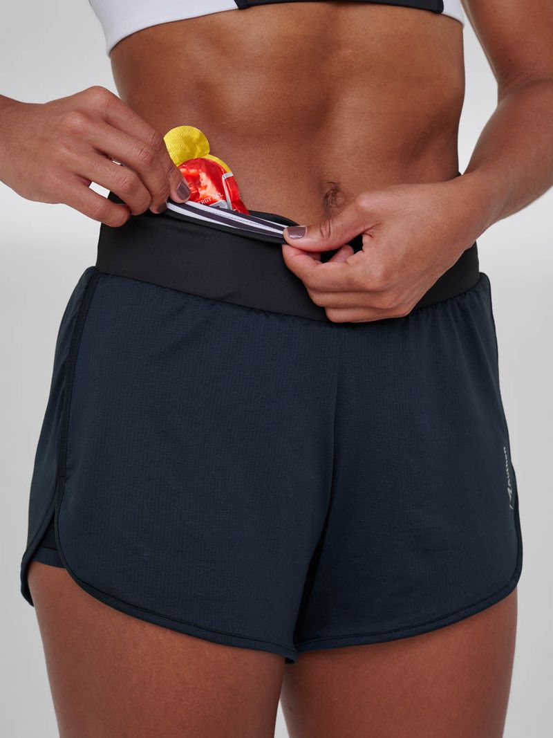 SHORT COM BERMUDA ESSENTIAL RUN AGILITY 1 BOLSO 8CM 4