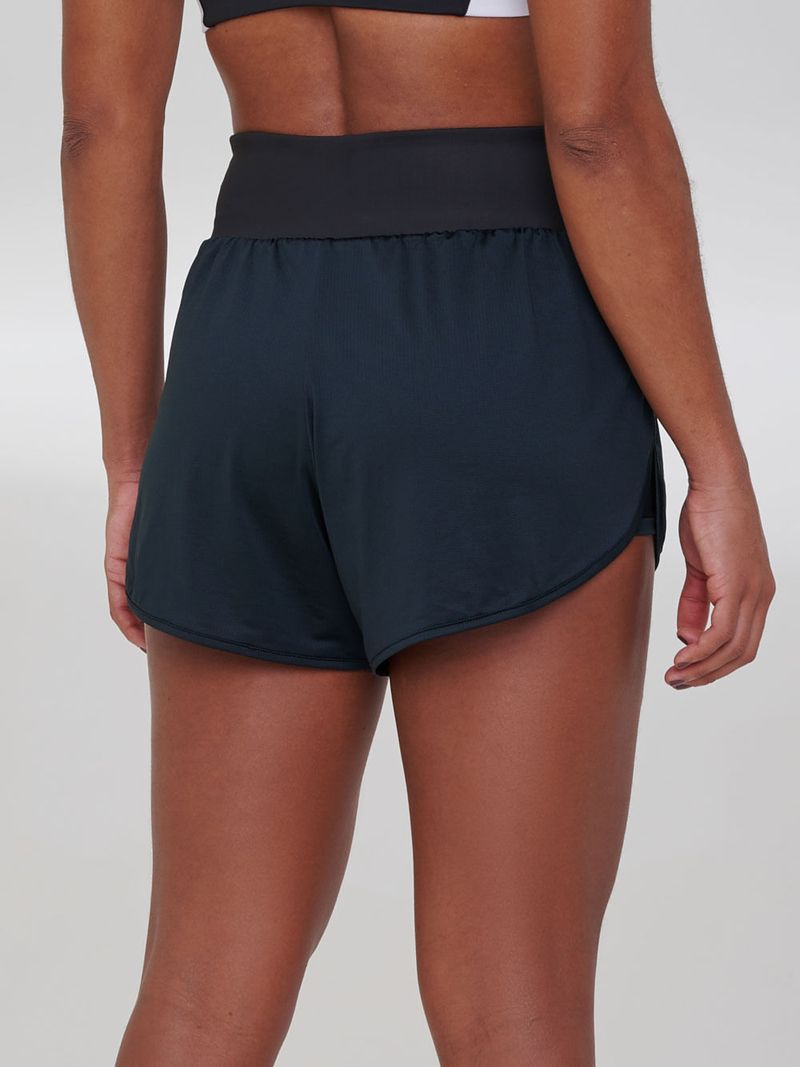 SHORT COM BERMUDA ESSENTIAL RUN AGILITY 1 BOLSO 8CM 6