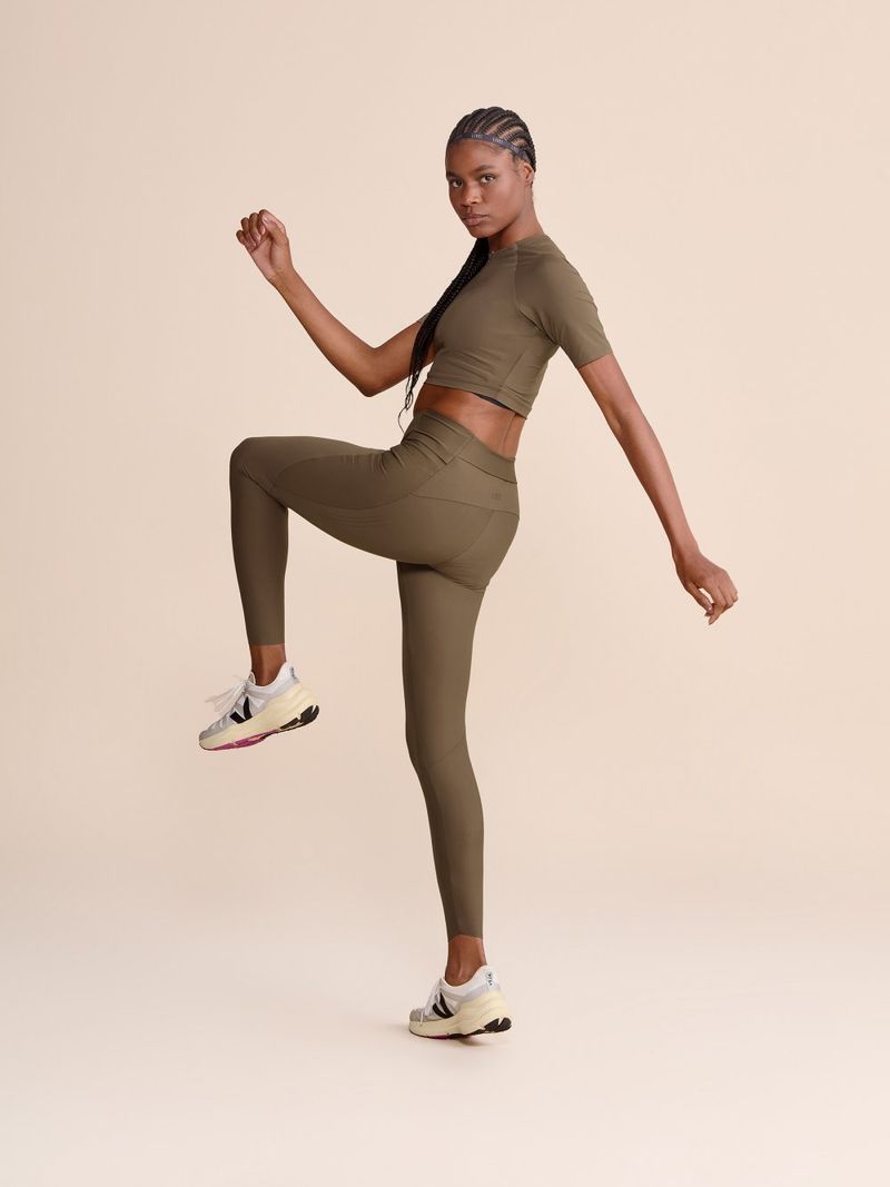 Blusa Cropped Race Pro Tule 10