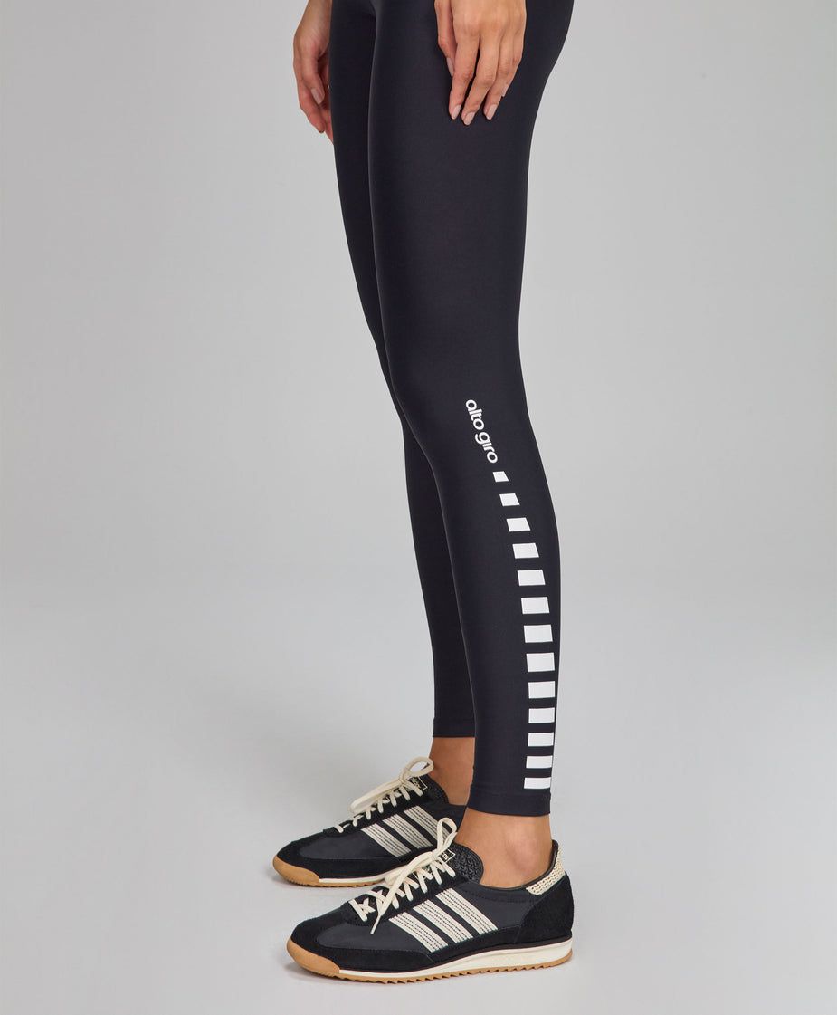Legging Listras Laterais e Bolso 3